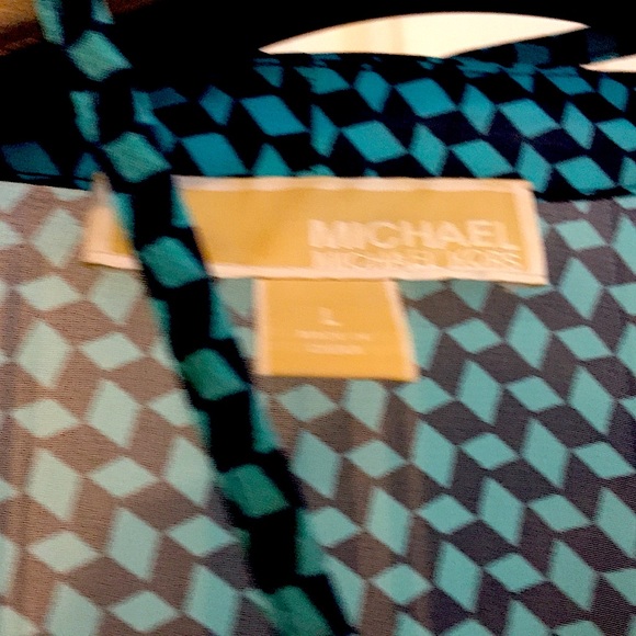 Michael Michael kors georgette blue pattern blouse like new size L - Picture 4 of 4